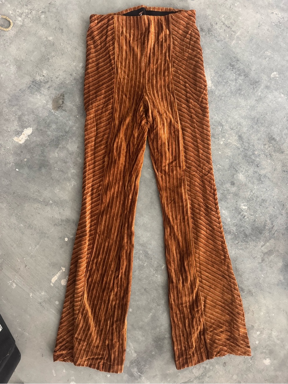 Free People women’s Velvet Flare Pants - Rust